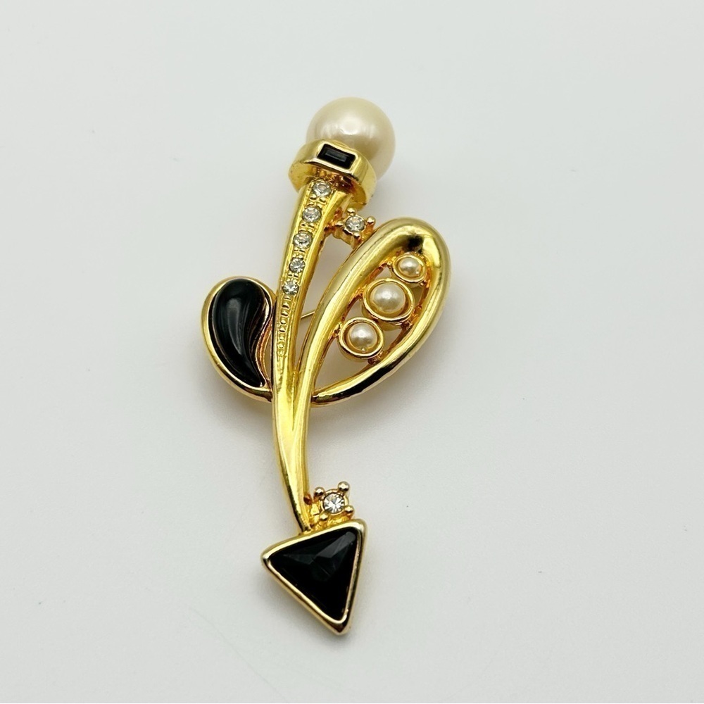 Vintage Fun Novelty Black Pointed Arrow Gold Tone Brooch with Faux Pearls
